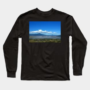 Lac de Patzcuaro au Mexique Long Sleeve T-Shirt